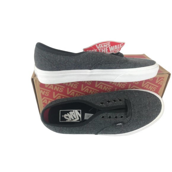 Vans skate shoes sneakers Grey Red pinstripe Men 6.5 Women 8 New in Box main image 4